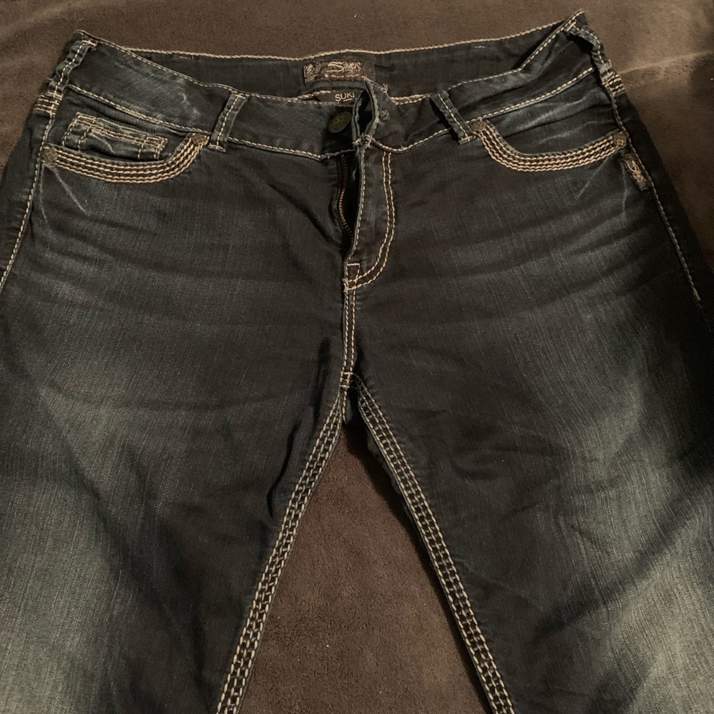 Women’s size 34 Silver capris